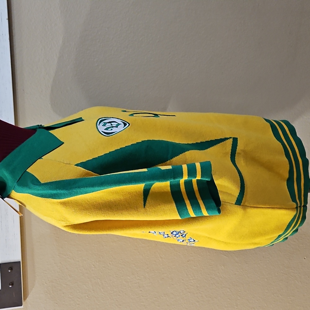 Men Brazil Knitted Style Shirt - Picture 2 of 5
